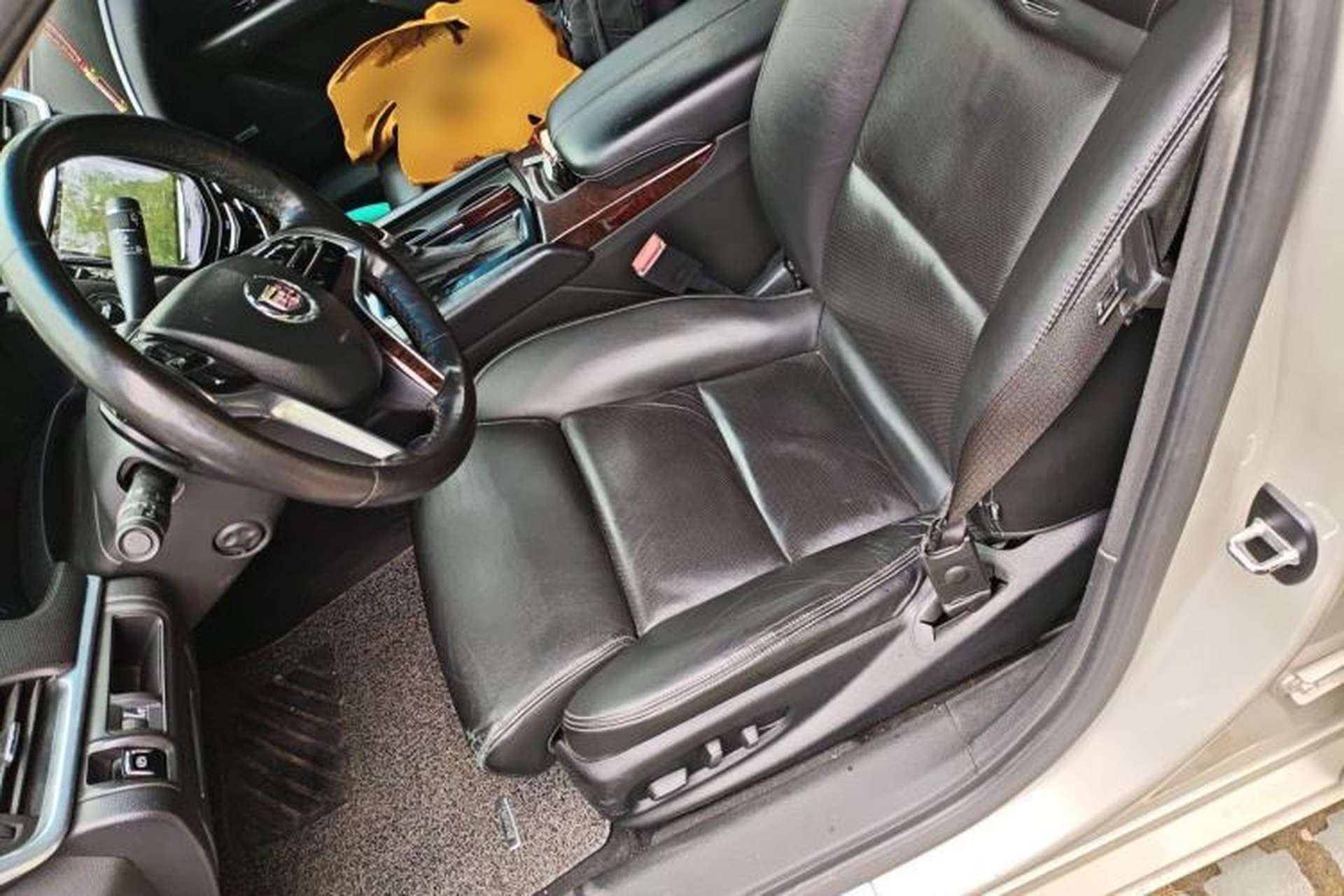 Used Cadillac XTS 2015 28T Luxury Model Left Front Seat