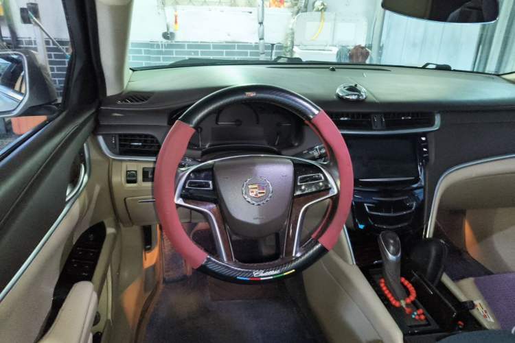 Used Cadillac XTS 2015 28T Comfort Model Steering Wheel