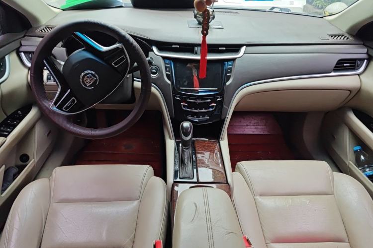 Used Cadillac XTS 2015 28T Comfort Model Center Console