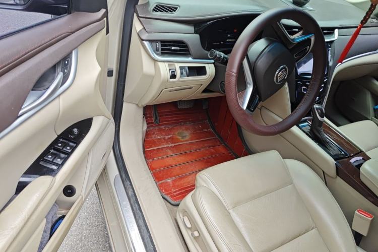 Used Cadillac XTS 2015 28T Comfort Model Driver Seat