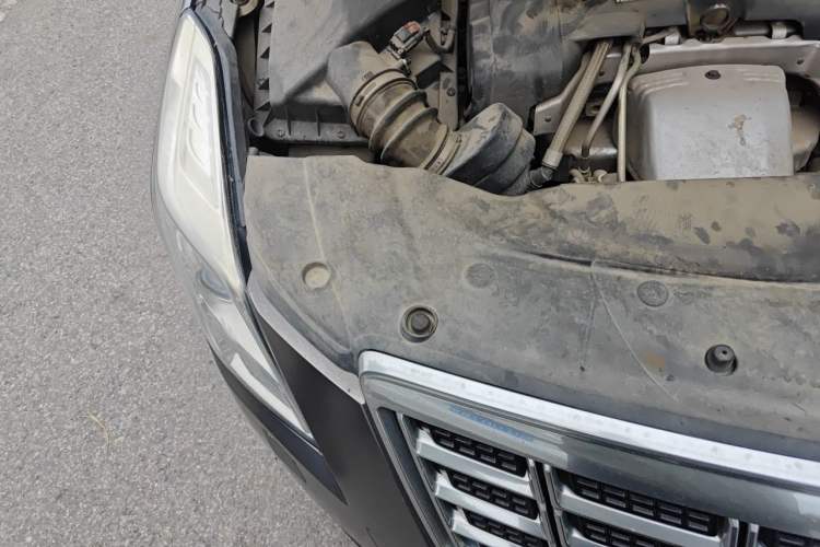 Used Cadillac XTS 2015 28T Comfort Model Engine Bay Right