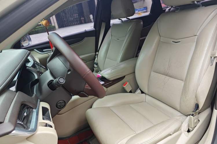 Used Cadillac XTS 2015 28T Comfort Model Left Front Seat