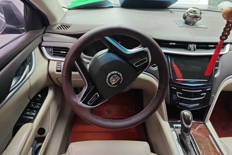 Used Cadillac XTS 2015 28T Comfort Model Steering Wheel