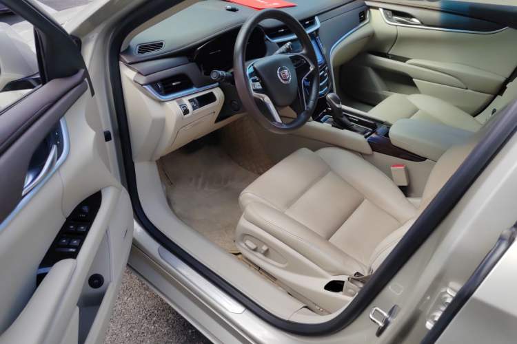 Used Cadillac XTS 2015 28T Comfort Model Driver Seat