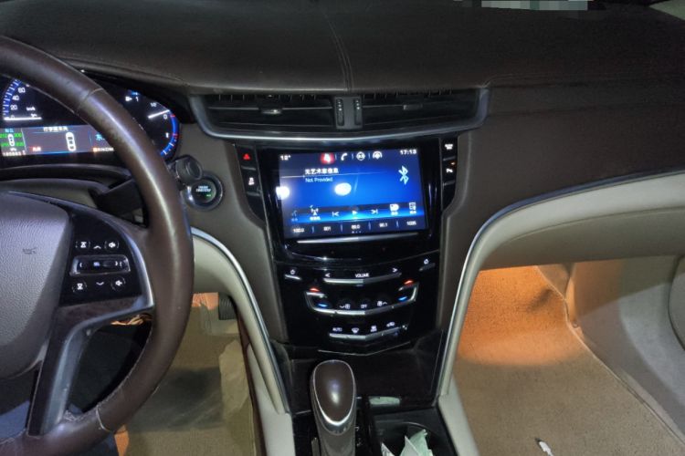 Used Cadillac XTS 2015 28T Comfort Model Audio And AC Panel