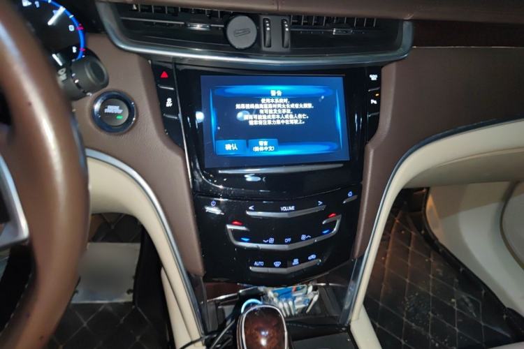 Used Cadillac XTS 2015 28T Elite Model Audio And AC Panel