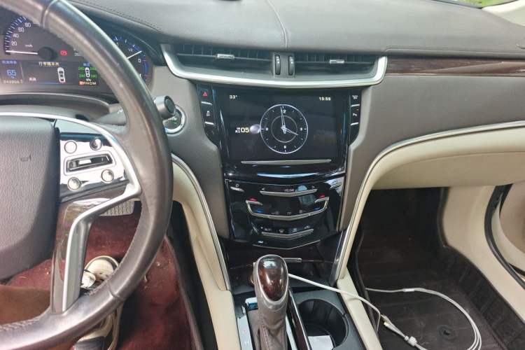 Used Cadillac XTS 2015 28T Elite Model Audio And AC Panel
