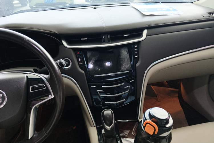 Used Cadillac XTS 2015 28T Comfort Model Audio And AC Panel