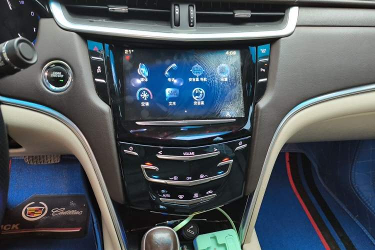 Used Cadillac XTS 2015 28T Comfort Model Audio And AC Panel