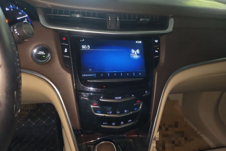 Used Cadillac XTS 2015 28T Comfort Model Audio And AC Panel
