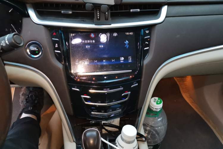 Used Cadillac XTS 2015 28T Comfort Model Audio And AC Panel