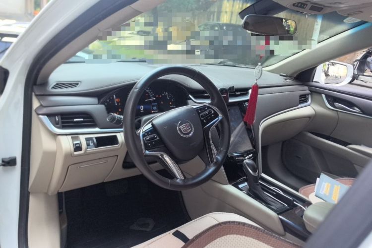 Used Cadillac XTS 2015 28T Comfort Model Center Console