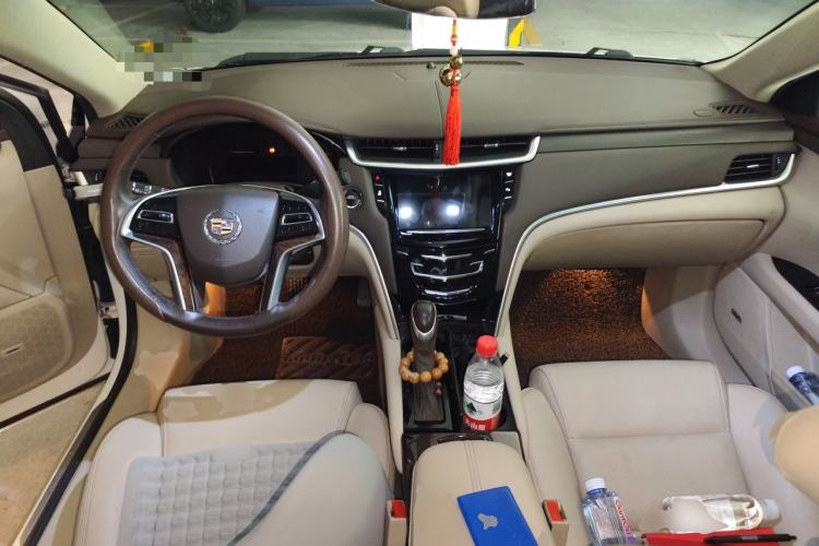 Used Cadillac XTS 2015 28T Comfort Model Center Console