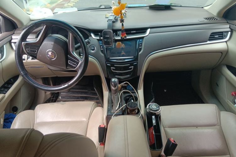 Used Cadillac XTS 2015 28T Comfort Model Center Console