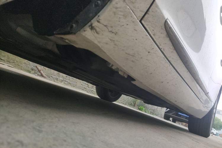 Used Cadillac XTS 2015 28T Comfort Model Chassis Front Left