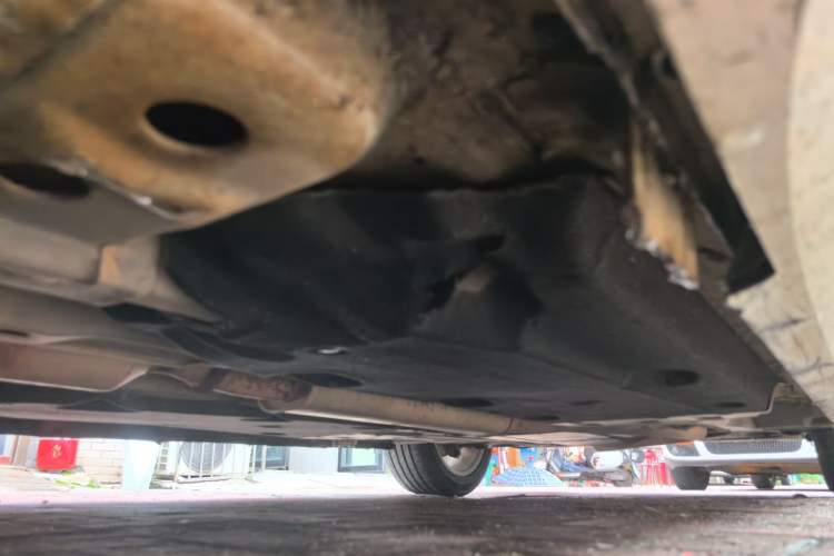 Used Cadillac XTS 2015 28T Comfort Model Chassis Front Left