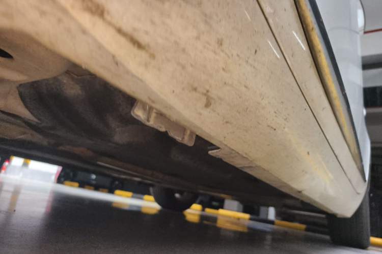 Used Cadillac XTS 2015 28T Comfort Model Chassis Front Left