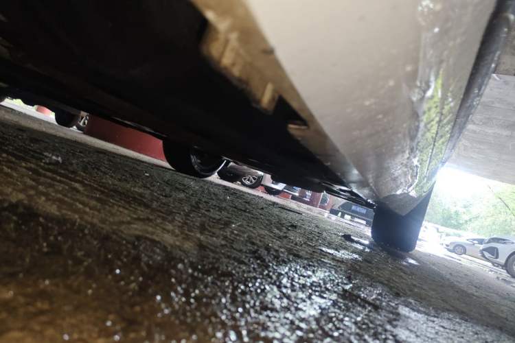 Used Cadillac XTS 2015 28T Comfort Model Chassis Front Left