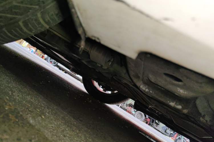 Used Cadillac XTS 2015 28T Comfort Model Chassis Front Left
