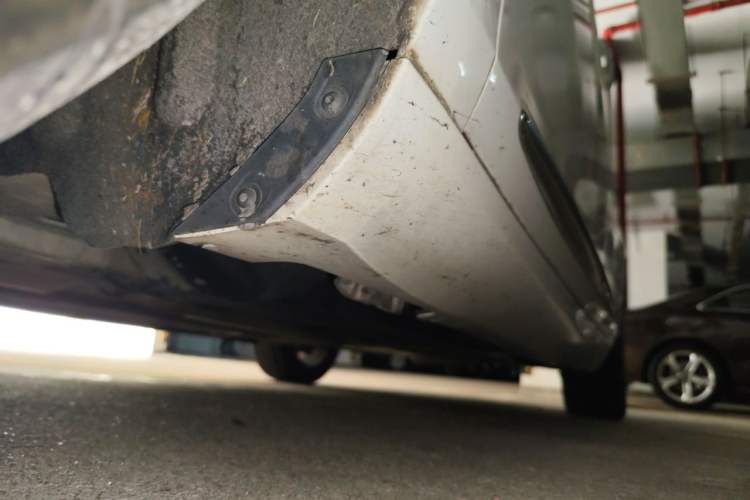 Used Cadillac XTS 2015 28T Comfort Model Chassis Front Left