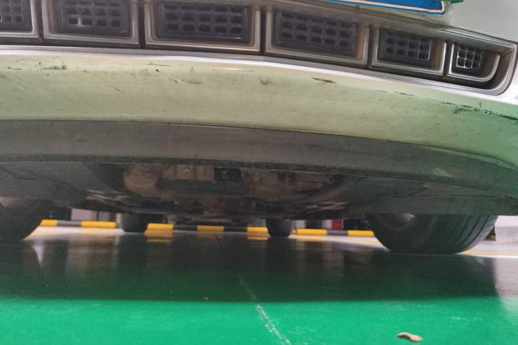 Used Cadillac XTS 2015 28T Comfort Model Chassis Front