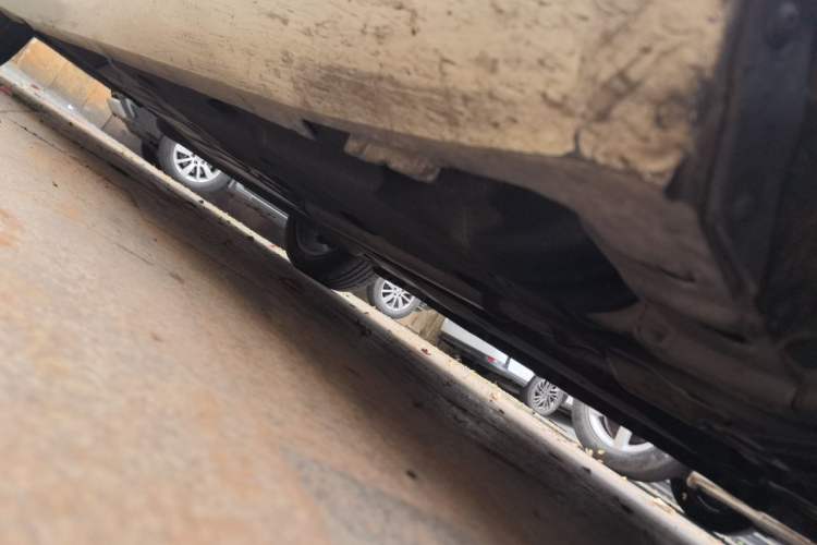 Used Cadillac XTS 2015 28T Comfort Model Chassis Front Right