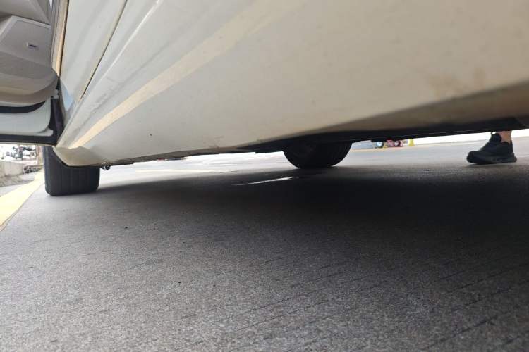 Used Cadillac XTS 2015 28T Elite Model Chassis Front Right