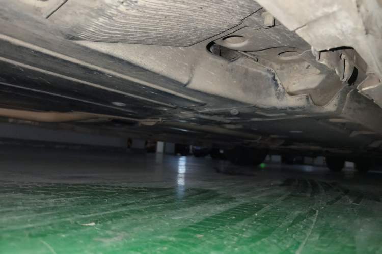 Used Cadillac XTS 2015 28T Comfort Model Chassis Rear Right