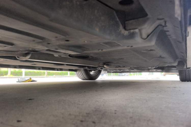 Used Cadillac XTS 2015 28T Comfort Model Chassis Rear Right