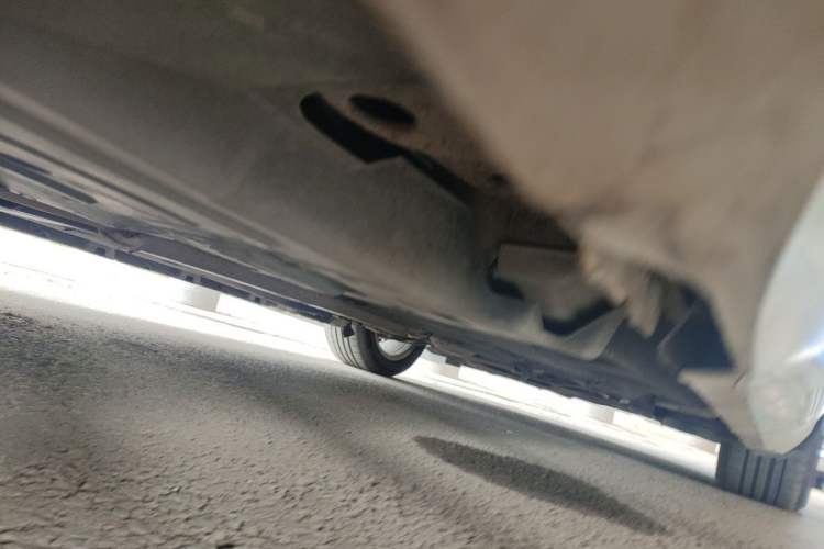 Used Cadillac XTS 2015 28T Elite Model Chassis Rear Right