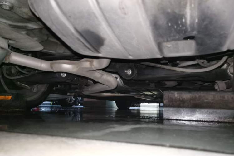 Used Cadillac XTS 2015 28T Comfort Model Chassis Rear Right