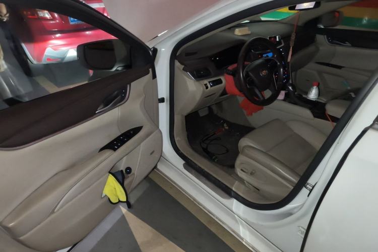 Used Cadillac XTS 2015 28T Comfort Model Driver Seat