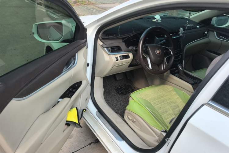 Used Cadillac XTS 2015 28T Comfort Model Driver Seat
