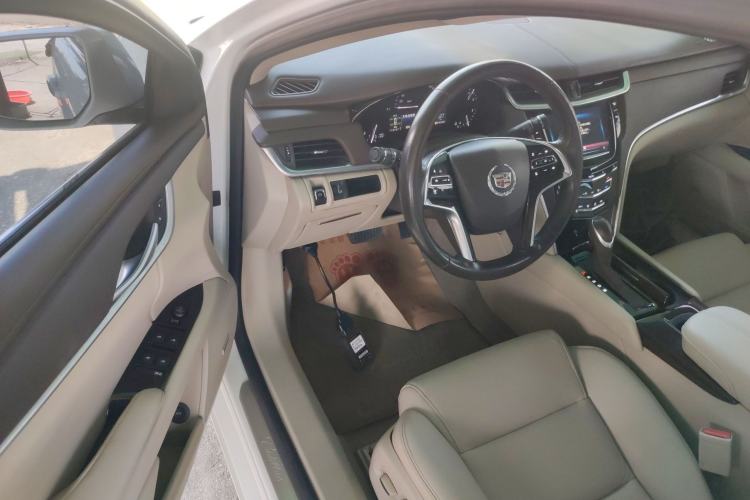 Used Cadillac XTS 2015 28T Comfort Model Driver Seat