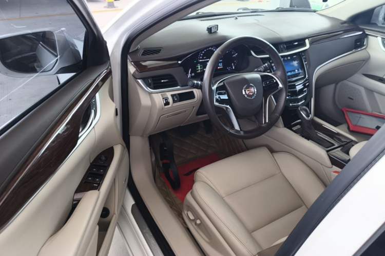 Used Cadillac XTS 2015 28T Comfort Model Driver Seat