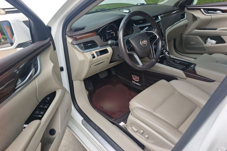 Used Cadillac XTS 2015 28T Elite Model Driver Seat