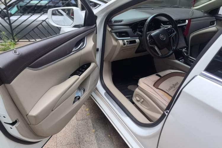 Used Cadillac XTS 2015 28T Comfort Model Driver Seat