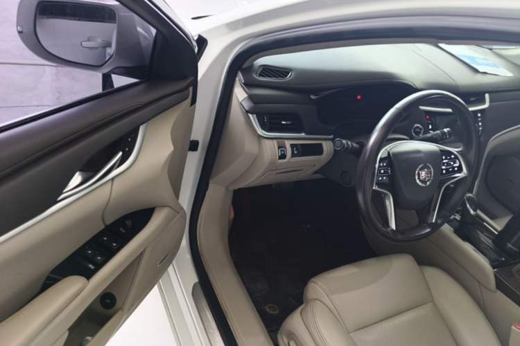 Used Cadillac XTS 2015 28T Comfort Model Driver Seat