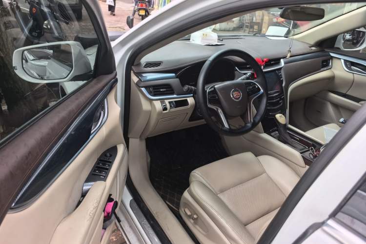 Used Cadillac XTS 2015 28T Comfort Model Driver Seat
