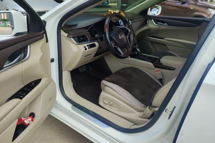 Used Cadillac XTS 2015 28T Elite Model Driver Seat