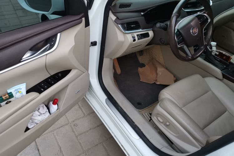 Used Cadillac XTS 2015 28T Comfort Model Driver Seat