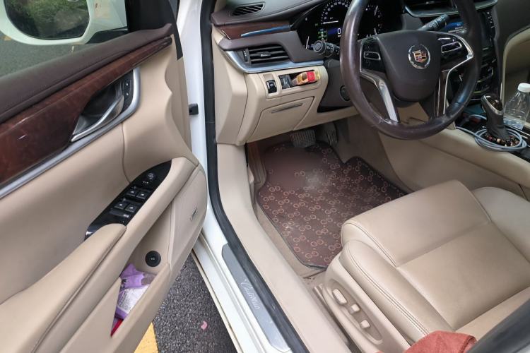 Used Cadillac XTS 2015 28T Elite Model Driver Seat