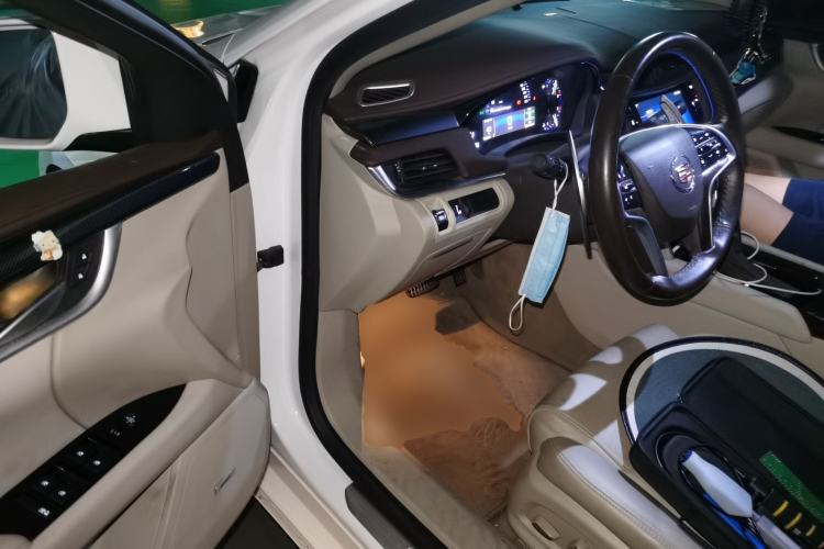 Used Cadillac XTS 2015 28T Comfort Model Driver Seat