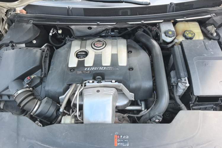 Used Cadillac XTS 2015 28T Comfort Model Engine Bay