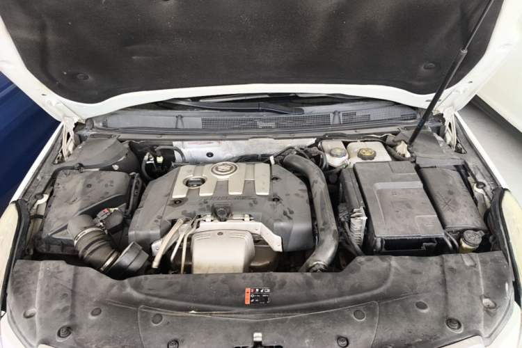 Used Cadillac XTS 2015 28T Comfort Model Engine Bay