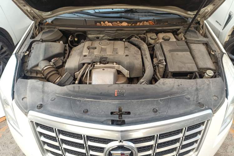 Used Cadillac XTS 2015 28T Comfort Model Engine Bay