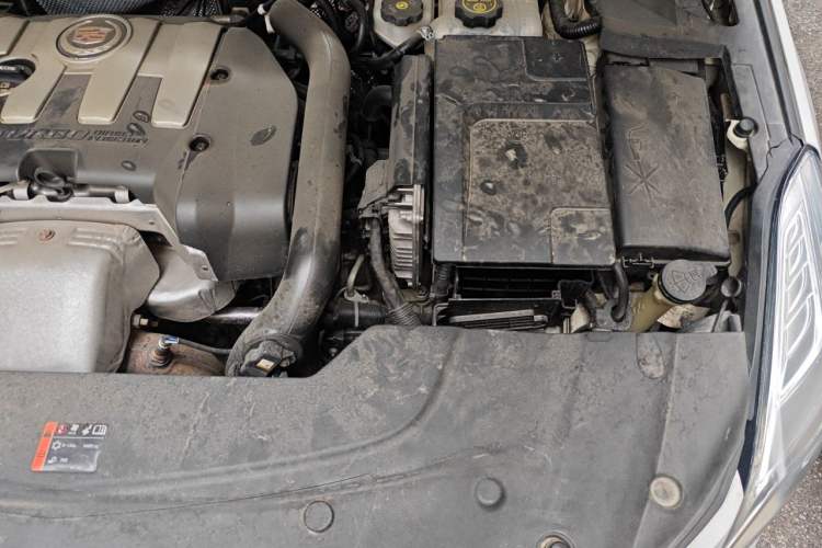 Used Cadillac XTS 2015 28T Comfort Model Engine Bay Left
