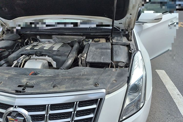 Used Cadillac XTS 2015 28T Comfort Model Engine Bay Left