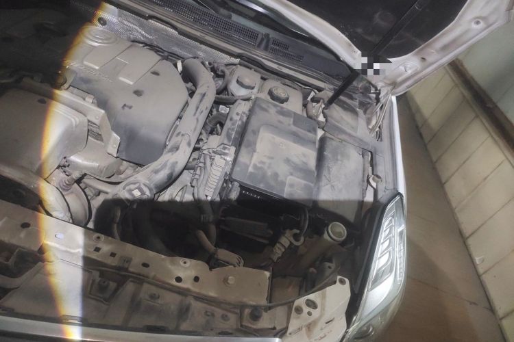 Used Cadillac XTS 2015 28T Comfort Model Engine Bay Left