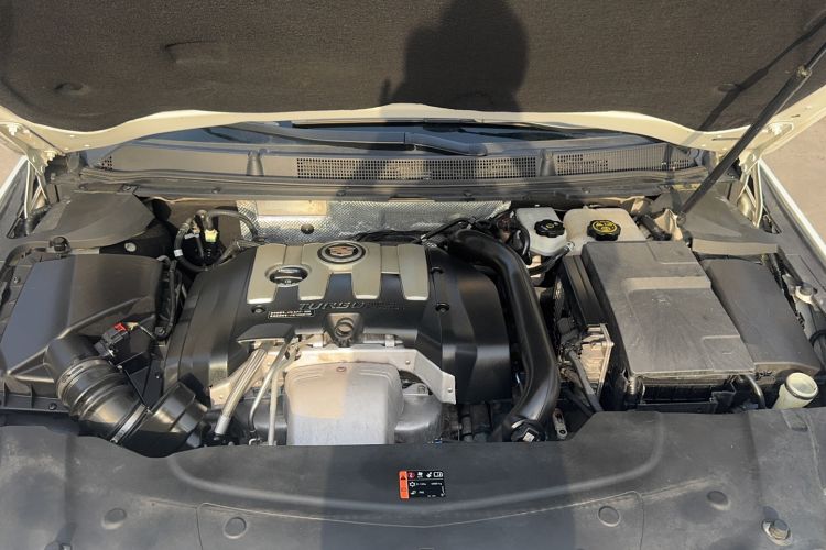 Used Cadillac XTS 2015 28T Comfort Model Engine Bay